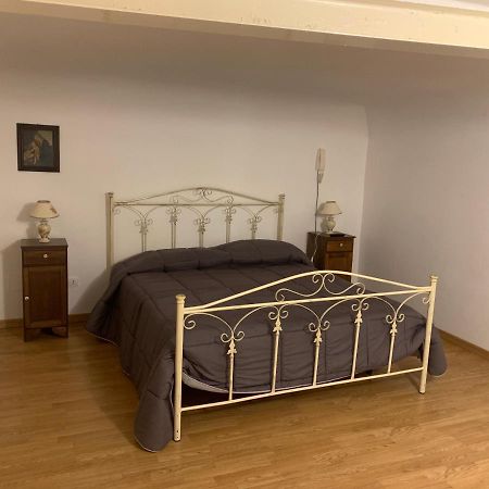 レッチェLa Casa Di Stefania 2 Centro Storicoアパートメント エクステリア 写真