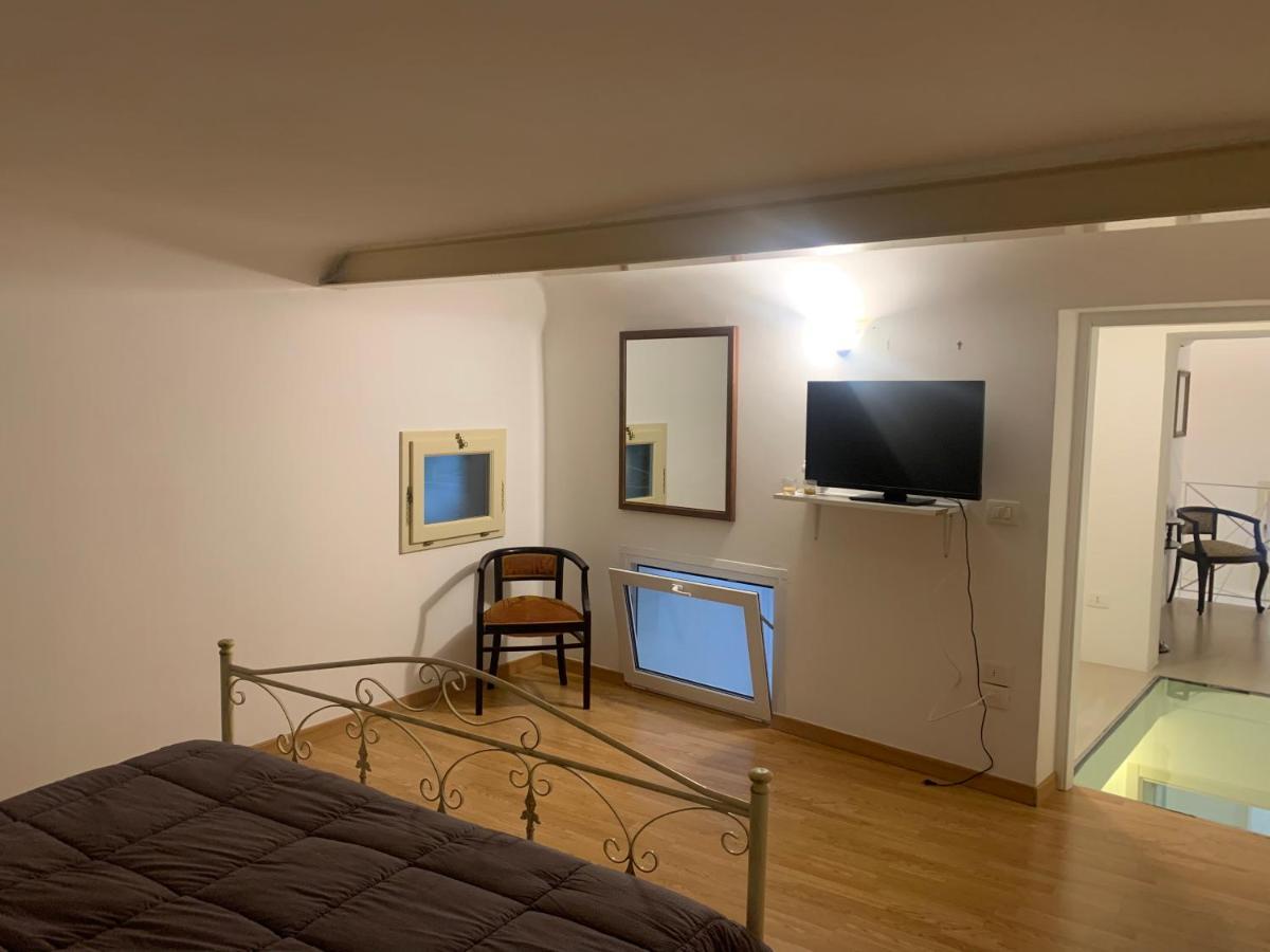 レッチェLa Casa Di Stefania 2 Centro Storicoアパートメント エクステリア 写真